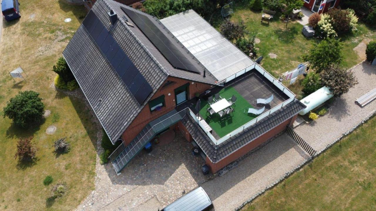 Ferienwohnung-In-Mecklenburg-Am-Kritzower-See-Mit-Ruderboot Kritzow  Zewnętrze zdjęcie